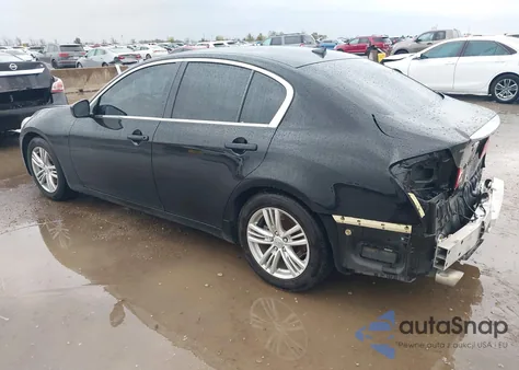 2015 Infiniti Q40 z USA, uszkodzony, nr VIN JN1CV6AP3FM503684